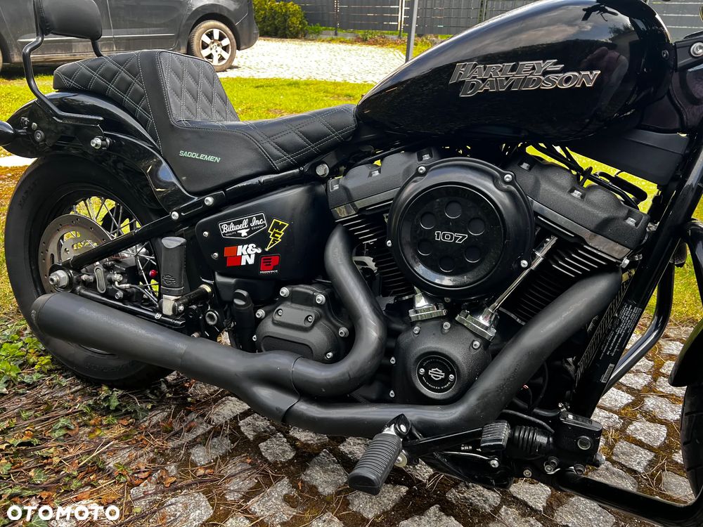 Harley-Davidson Softail Street Bob - 2