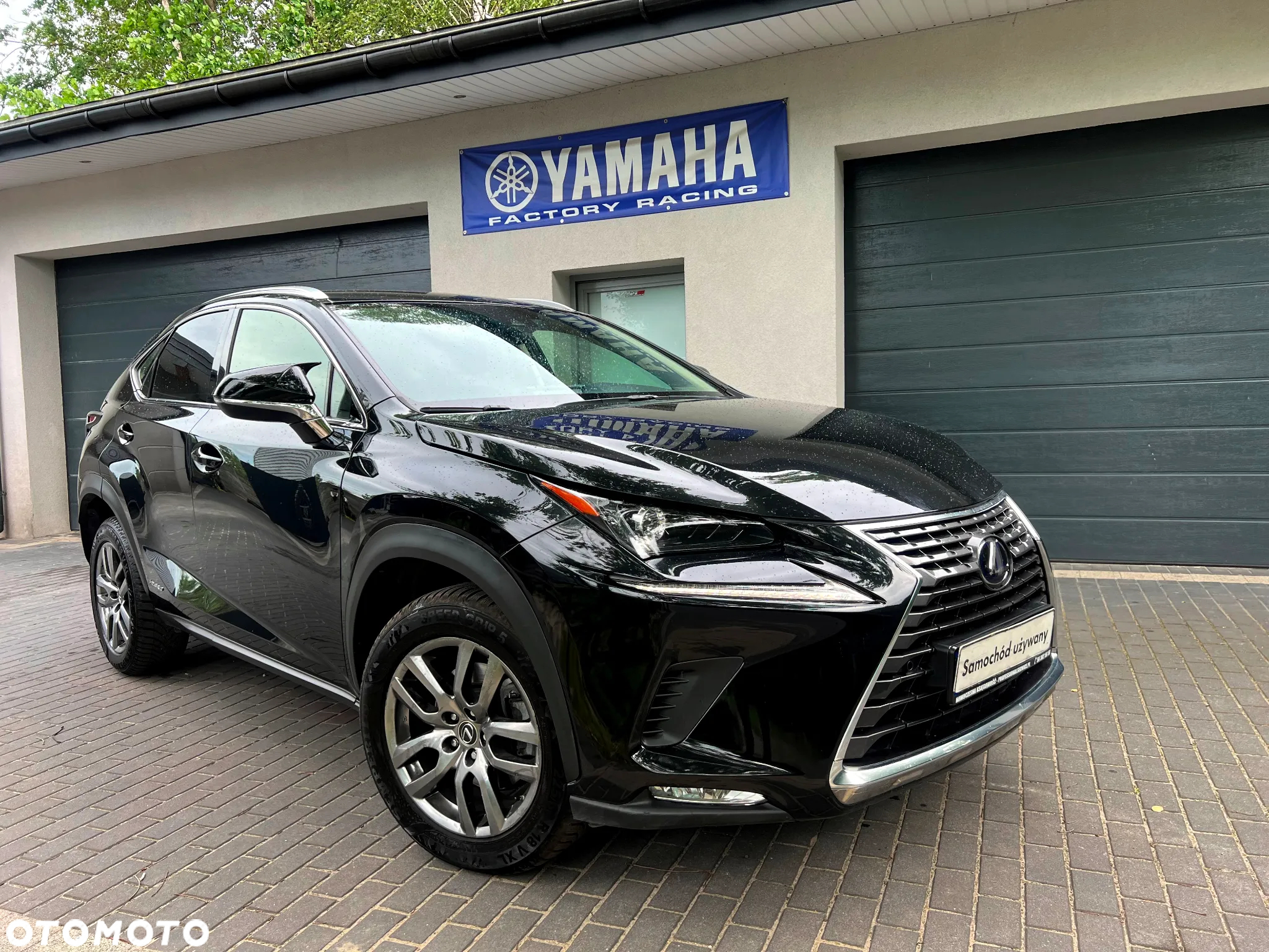 Lexus NX 300h Prestige AWD - 11