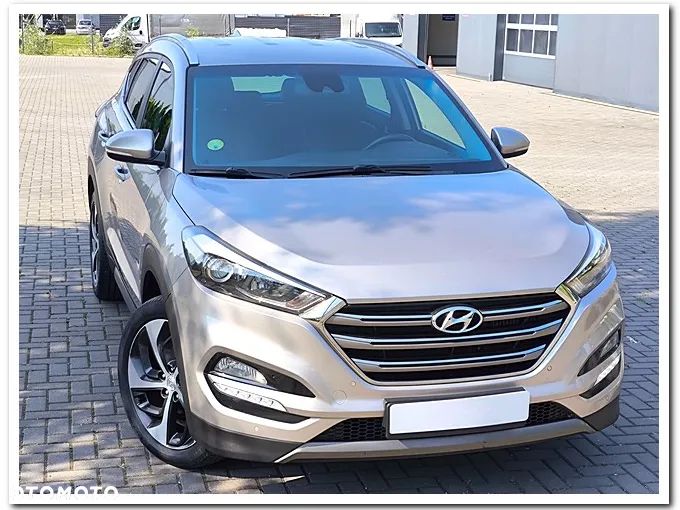 Hyundai Tucson 2.0 CRDI 2WD Style - 11