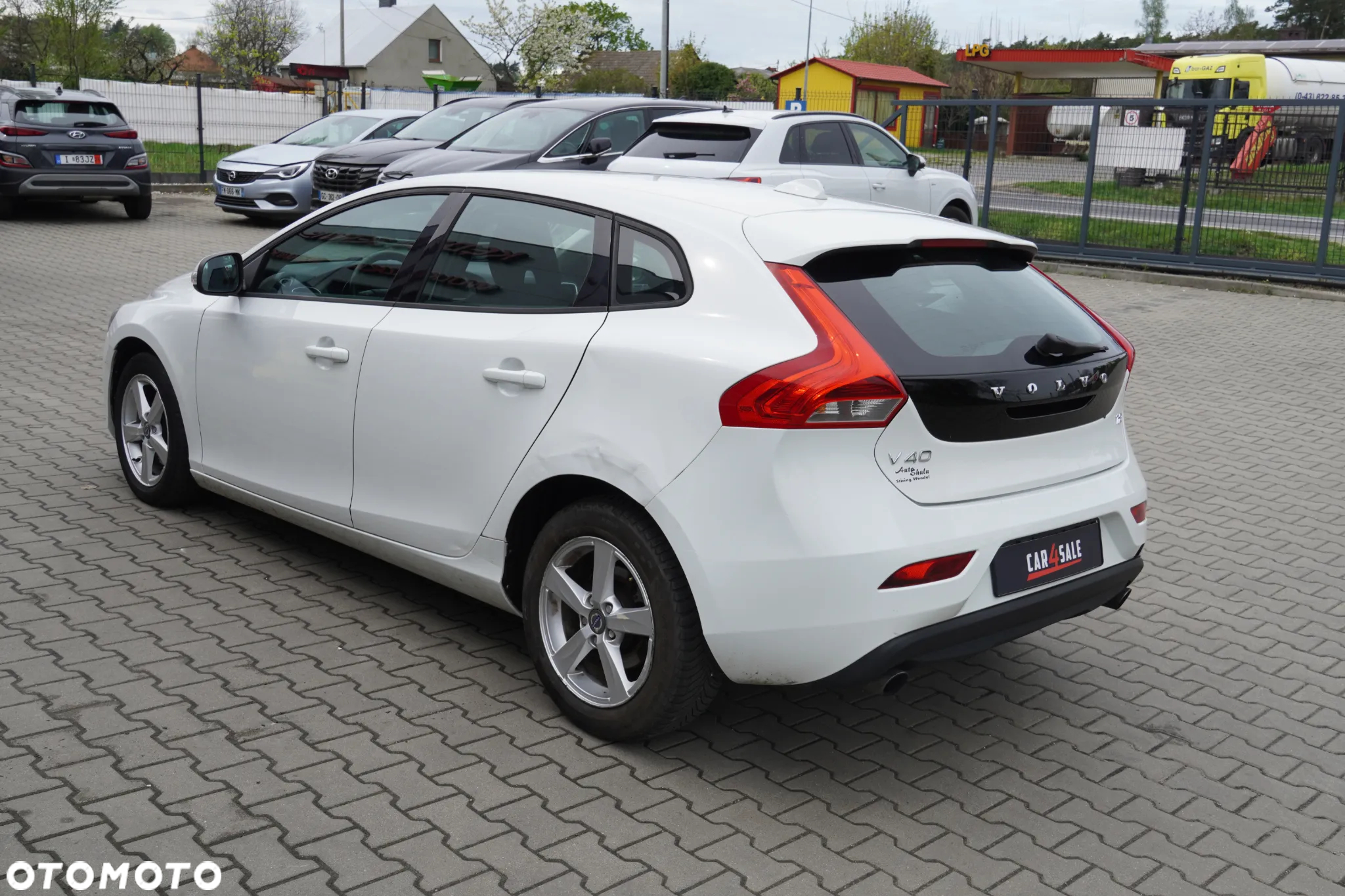 Volvo V40 T2 Kinetic - 7