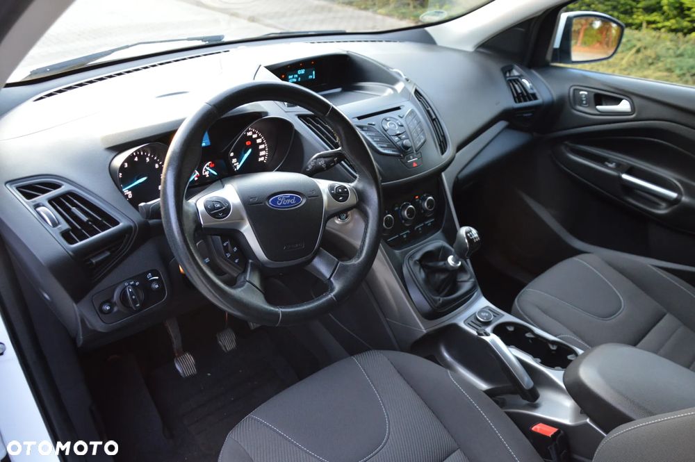 Ford Kuga 1.5 EcoBoost 2x4 SYNC - 9