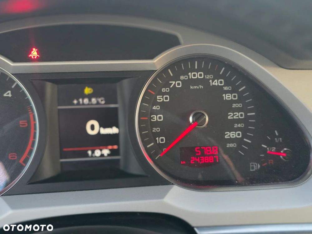 Audi A6 Avant - 22