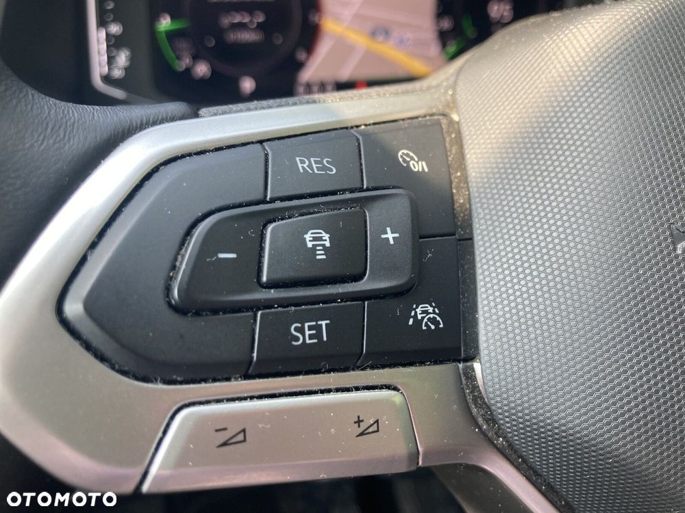Volkswagen Tiguan 1.5 TSI EVO Elegance DSG - 13