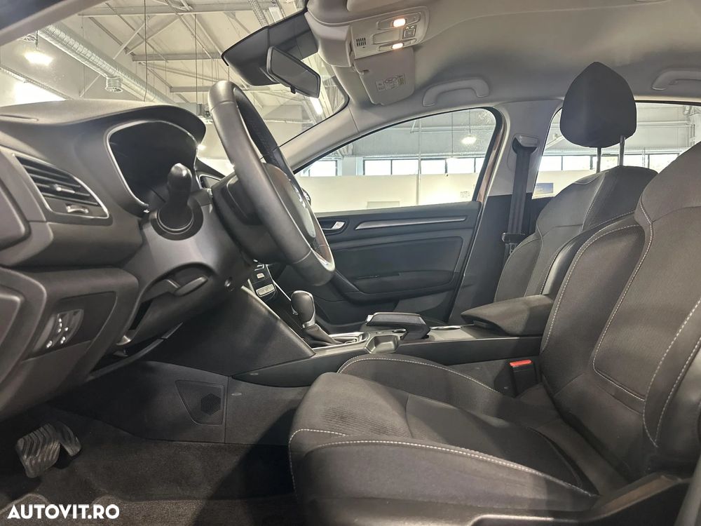 Renault Megane - 23