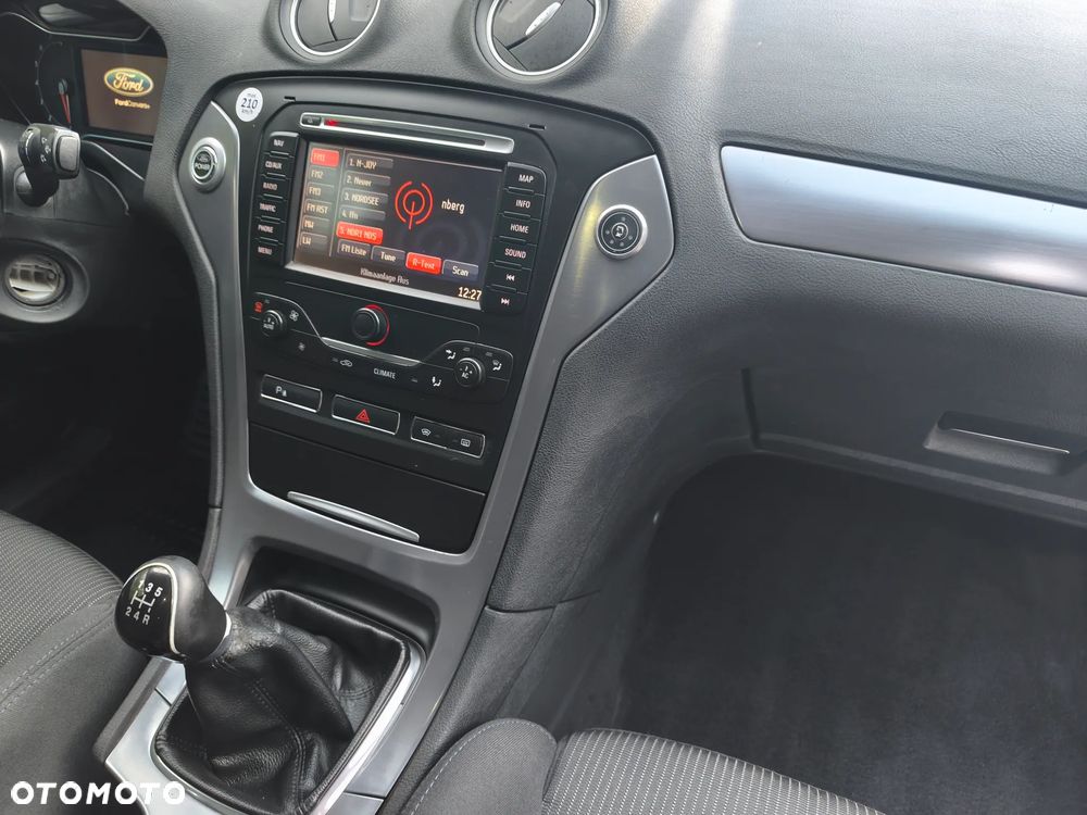 Ford Mondeo 2.0 FF Platinium X Plus (Titanium) - 19