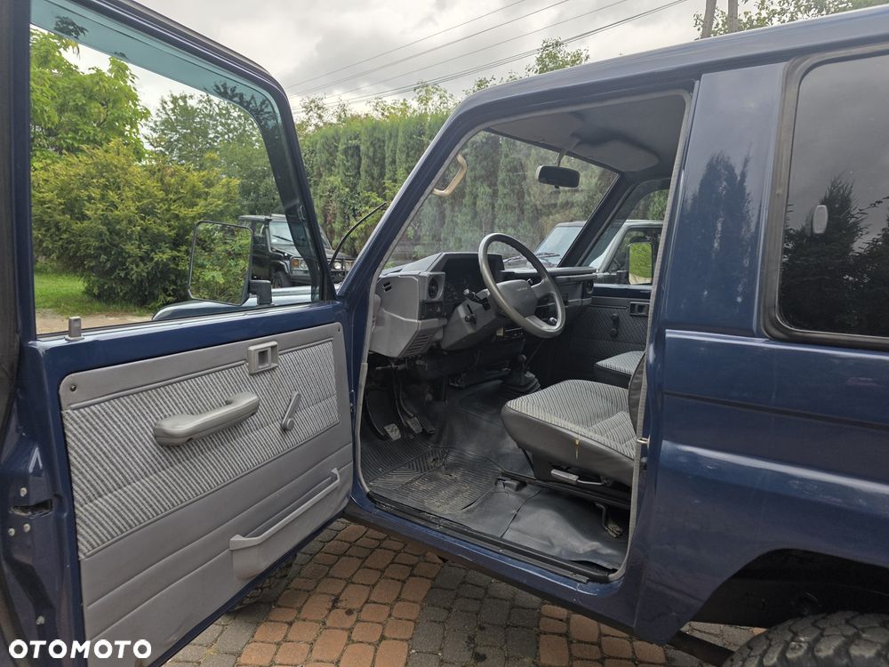 Toyota Land Cruiser - 8