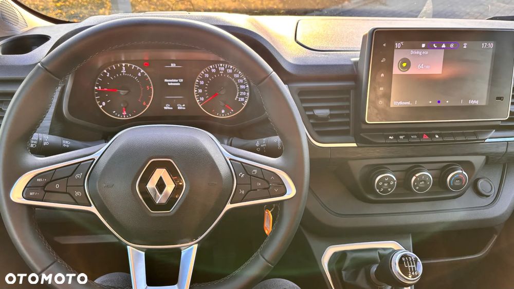 Renault Trafic - 17