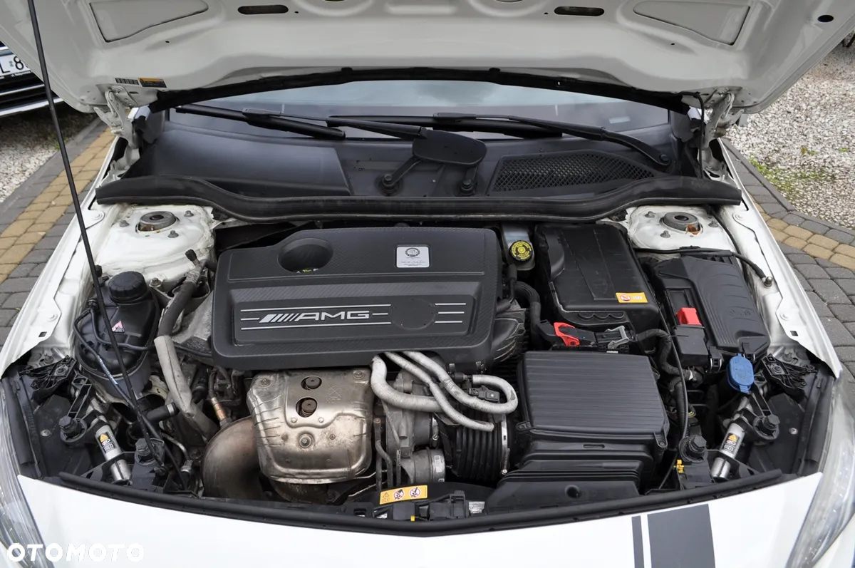 Mercedes-Benz Klasa A 45 AMG 4-Matic - 38