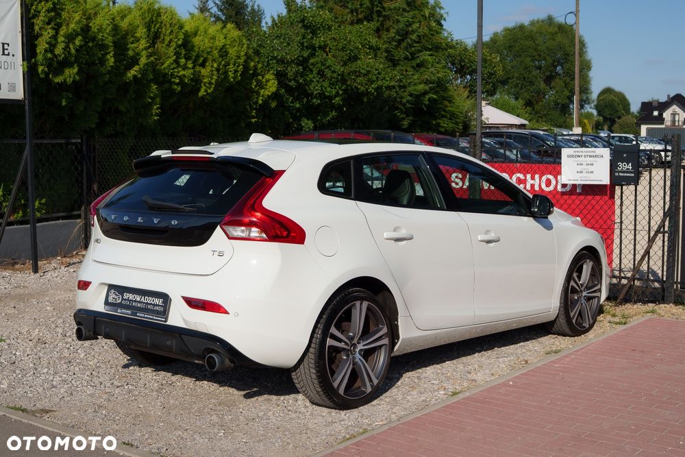 Volvo V40 T5 Geartronic RDesign - 35