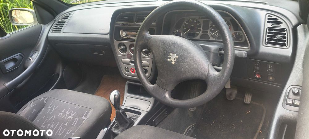 Peugeot 306 - 6