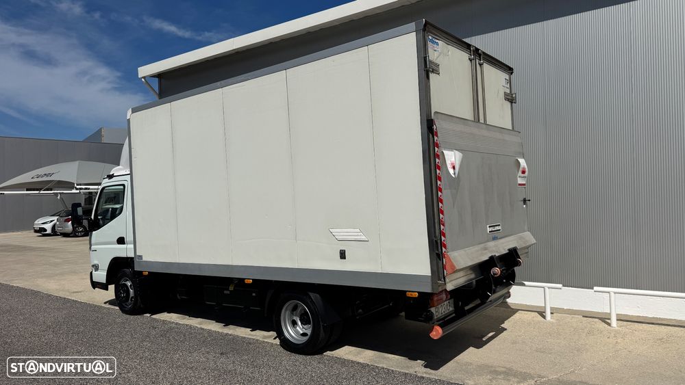 Mitsubishi Canter 3C13 C/ Plataforma elevatória - 17