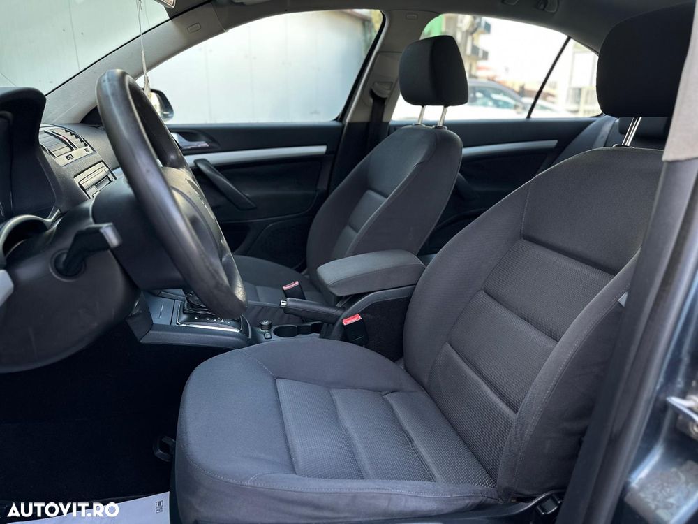 Skoda Octavia 2.0 TDI Ambiente Aut - 16