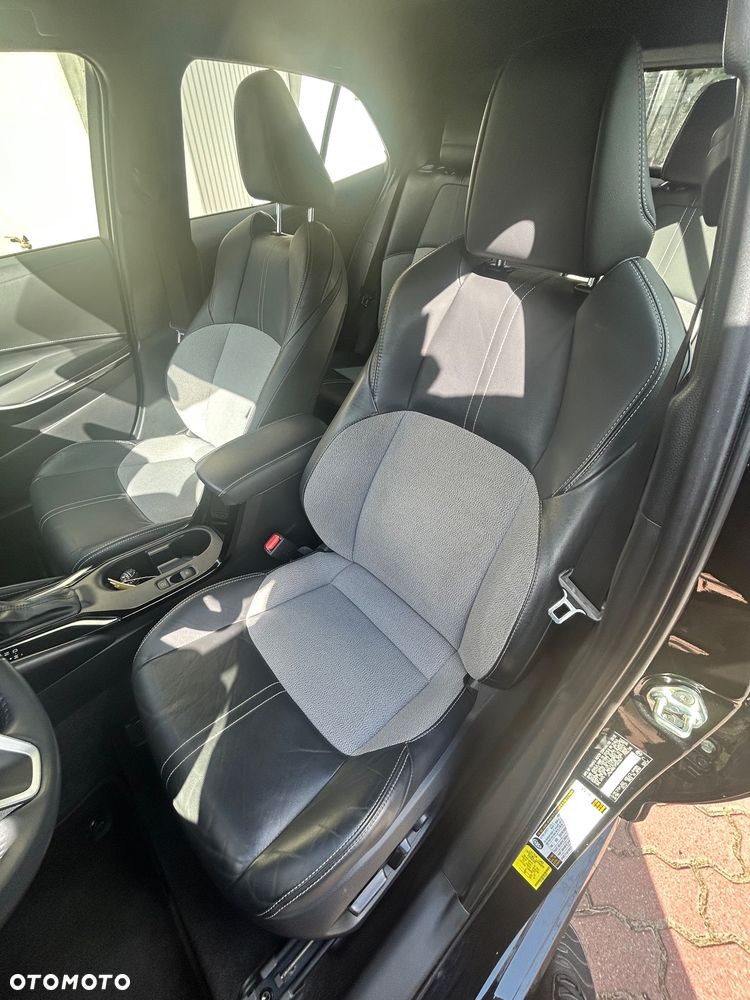Toyota Corolla - 11