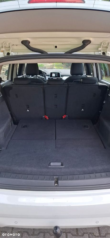 BMW Seria 2 218d xDrive Sport Line sport - 5