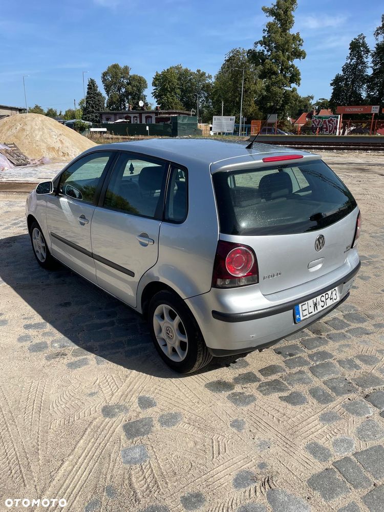 Volkswagen Polo - 3