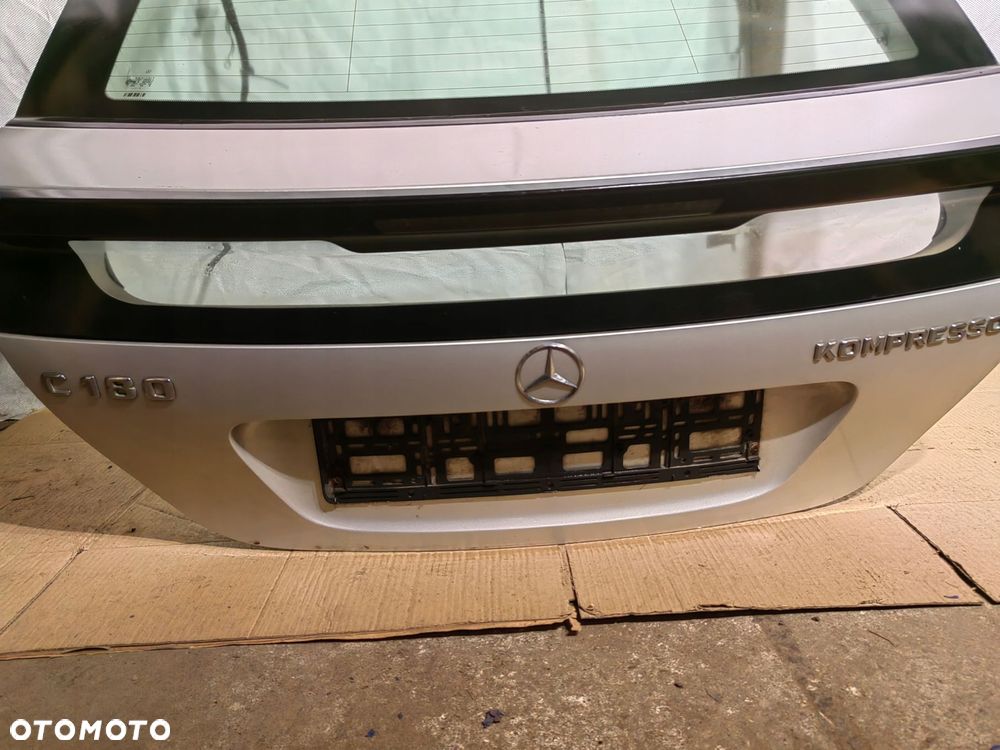 klapa tyŁ mercedes w203 c-klasa coupe - 2