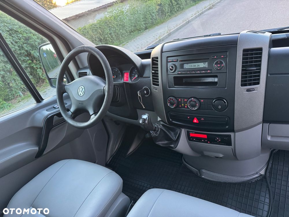 Volkswagen Crafter - 31