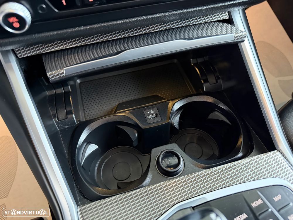 BMW 320 d Pack M Shadow Auto - 48