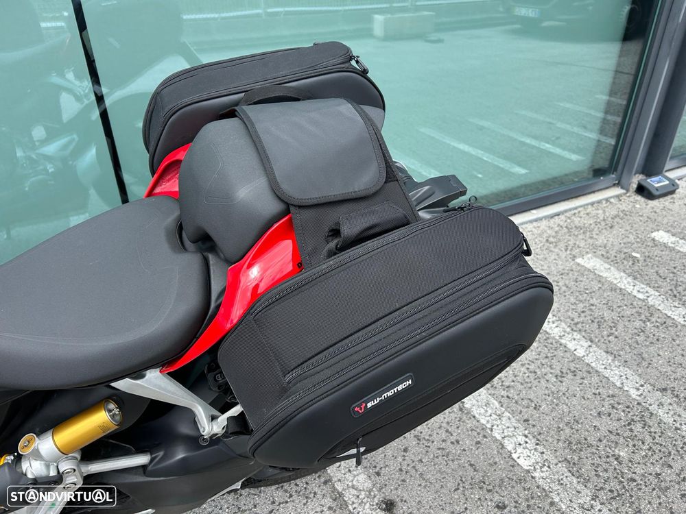 Ducati Streetfighter V2S - 7