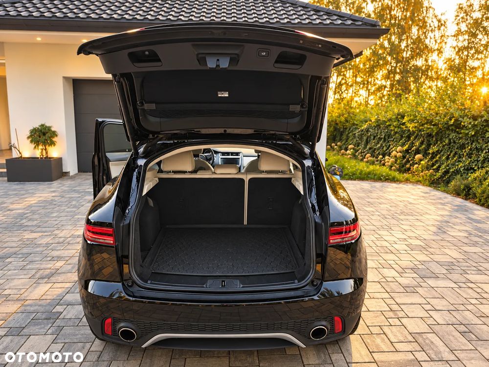 Jaguar E-Pace - 5