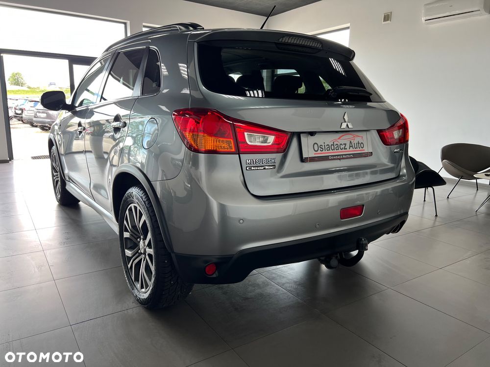Mitsubishi ASX - 5
