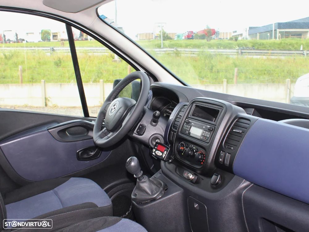 Opel Vivaro CDTI  Isotermica Frio com IVA de 2016 - 10