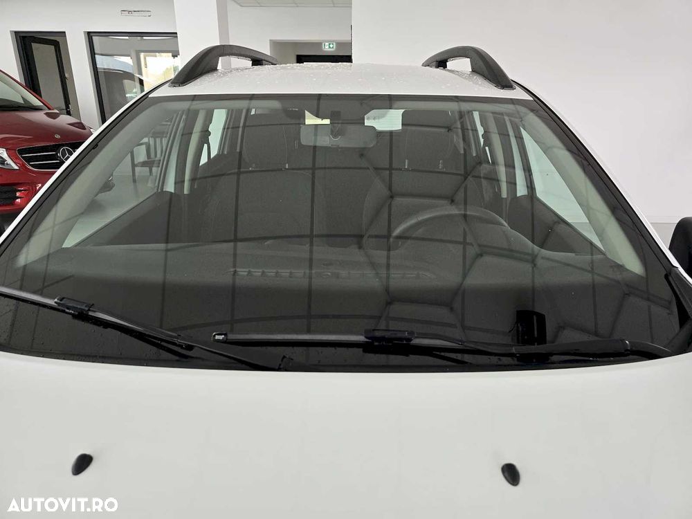 Dacia Duster 1.5 Blue dCi 4WD Comfort - 11