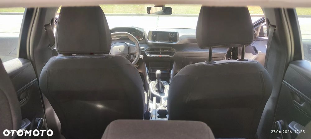 Peugeot 208 PureTech 75 Allure - 8