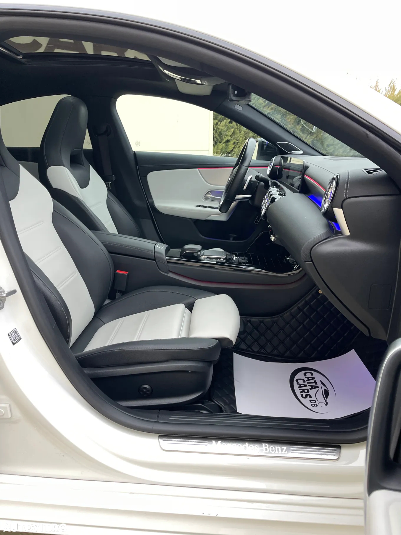 Mercedes-Benz CLA - 24