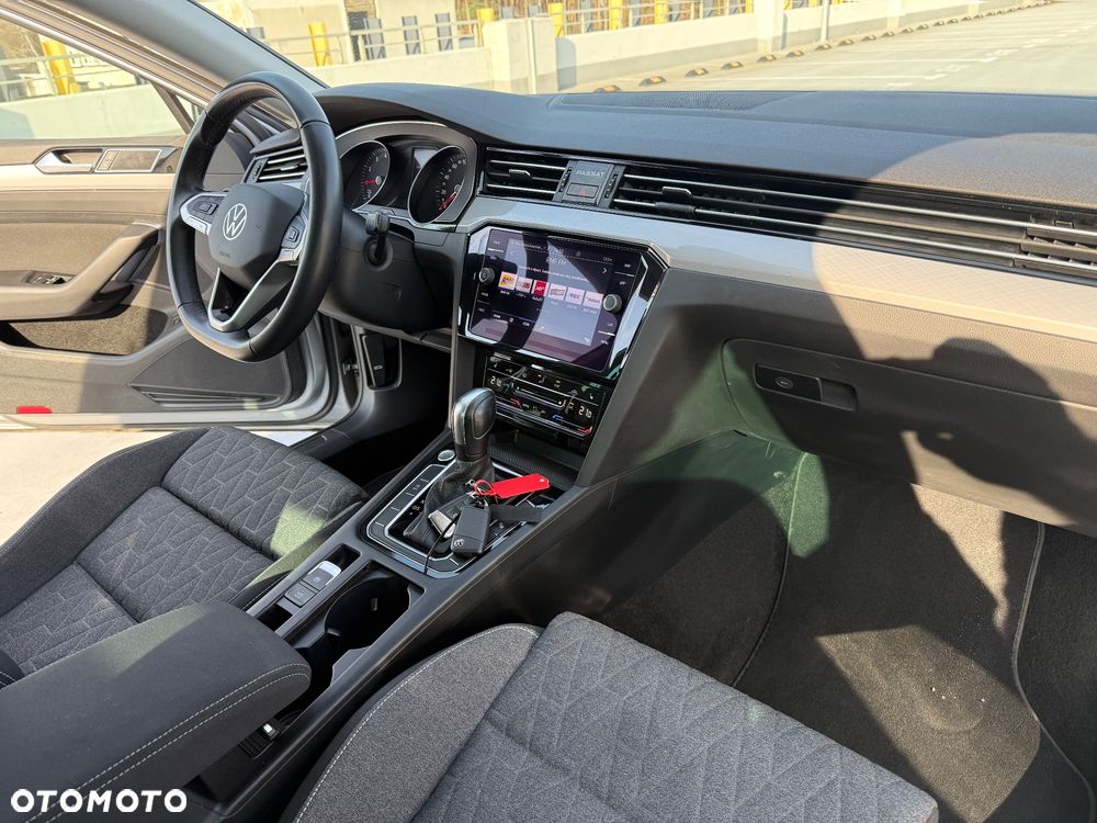 Volkswagen Passat 1.5 TSI EVO Business DSG - 25