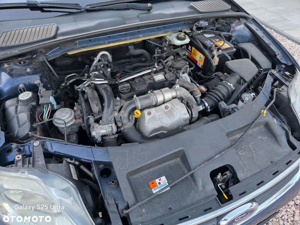 Ford Mondeo - 35