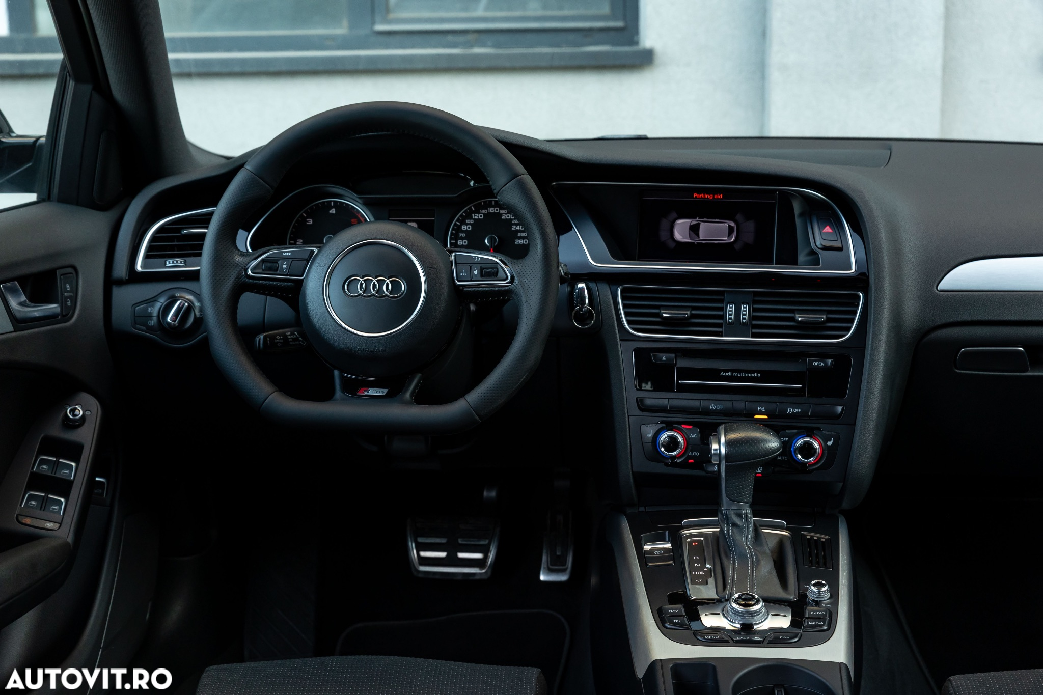 Audi A4 Avant 40 TDI S tronic S line - 24