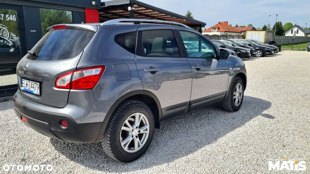 Nissan Qashqai - 32
