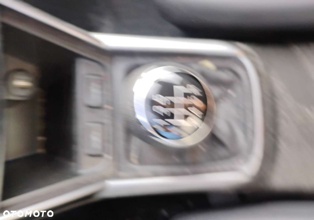 Suzuki S-Cross - 16