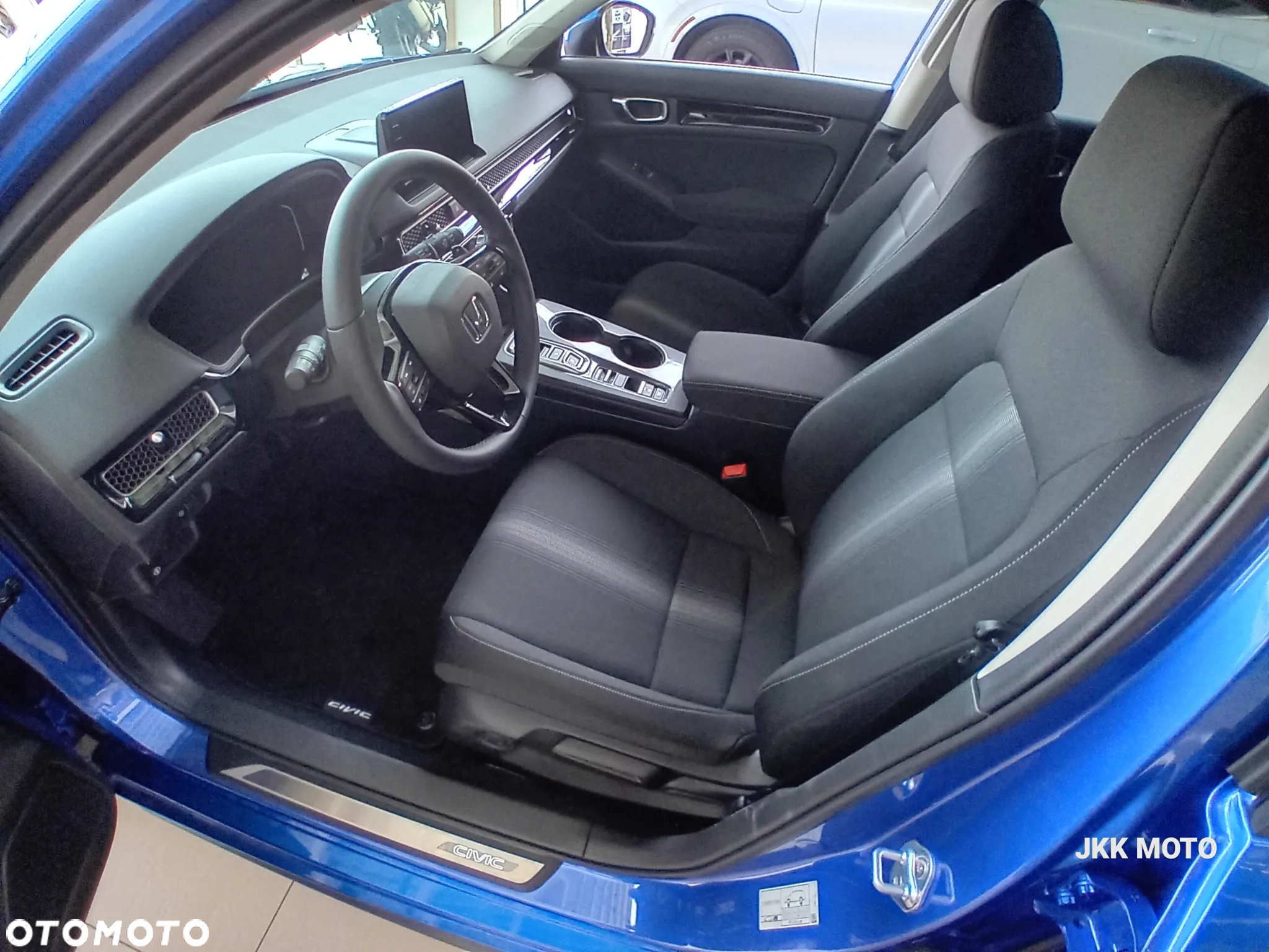 Honda Civic 2.0 i-MMD Elegance CVT - 8