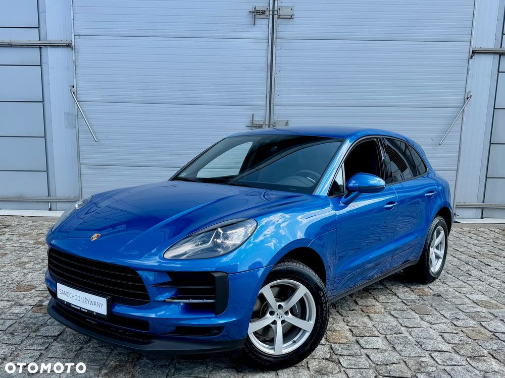 Porsche Macan - 1