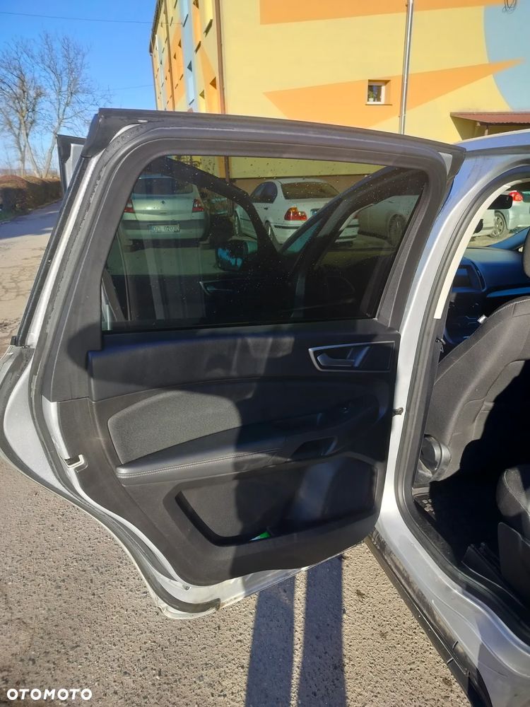 Ford S-Max 2.0 TDCi Trend - 5