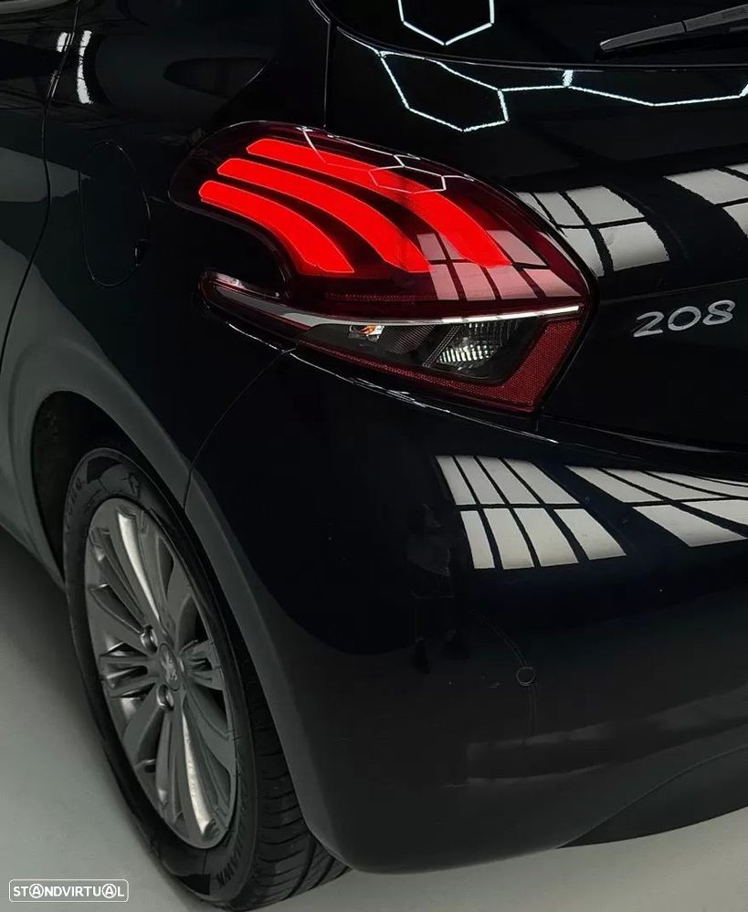 Peugeot 208 1.6 BlueHDi Style - 17