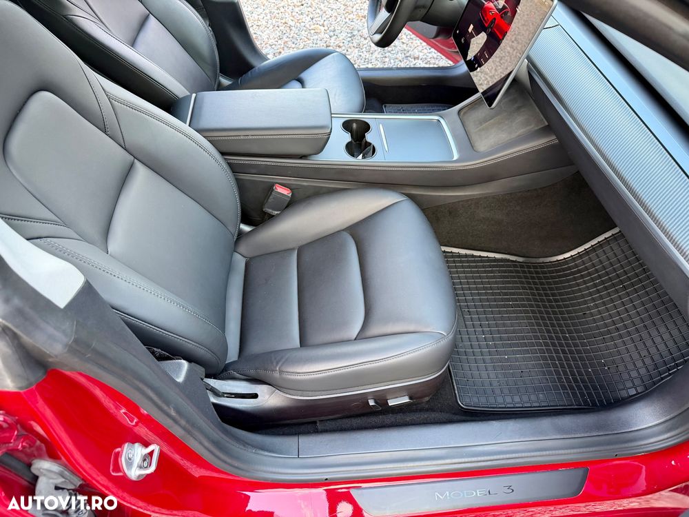 Tesla Model 3 Standard - 12