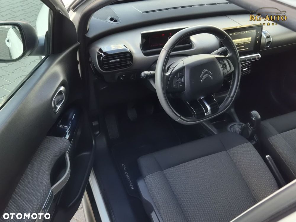 Citroën C4 Cactus - 32
