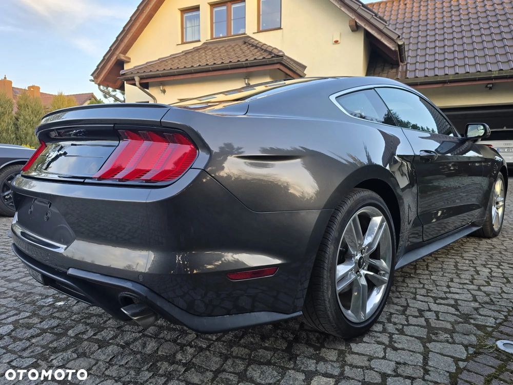Ford Mustang 2.3 Eco Boost - 5