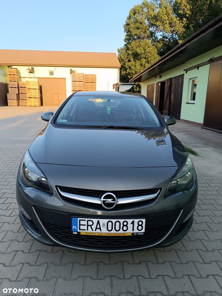 Opel Astra - 2
