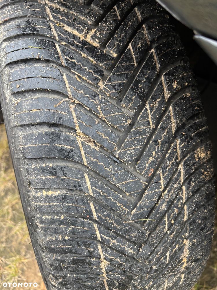 Toyota Avensis 2.2 D-4D Sol - 15