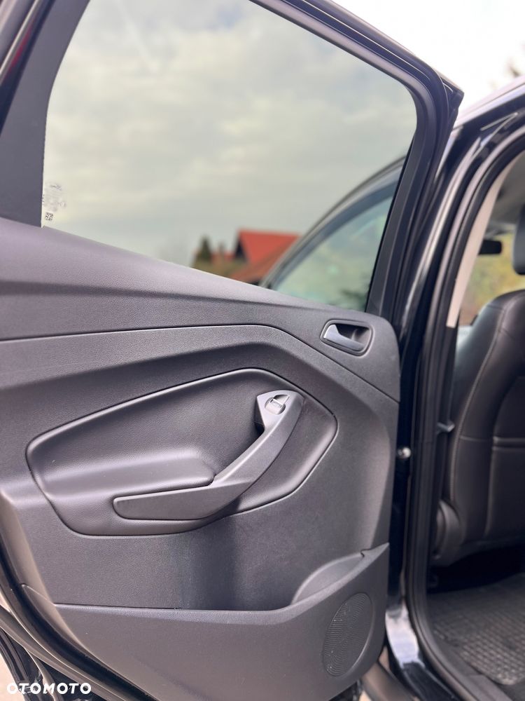 Ford Kuga 2.0 TDCi 4x4 Titanium - 21