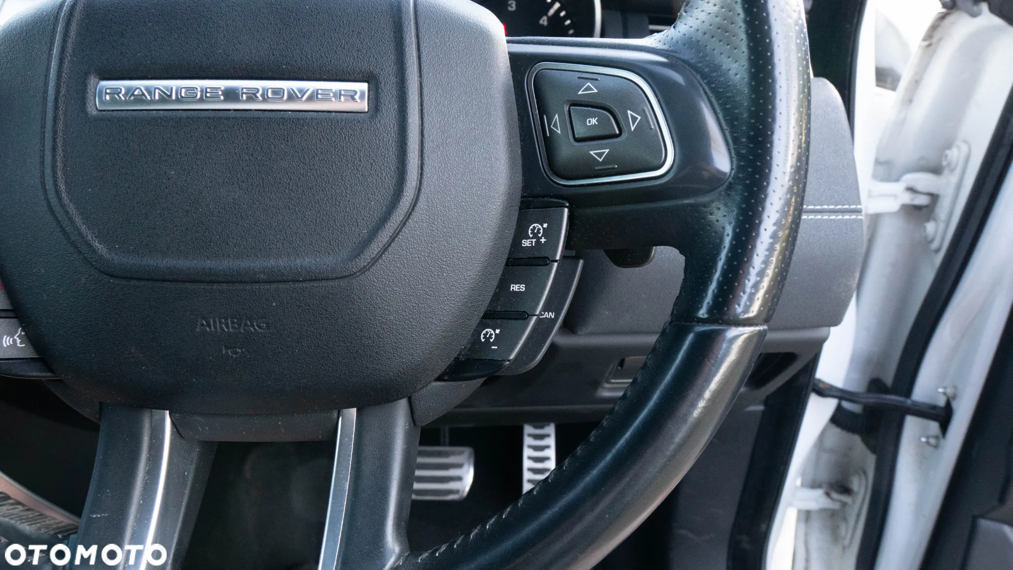 Land Rover Range Rover - 29