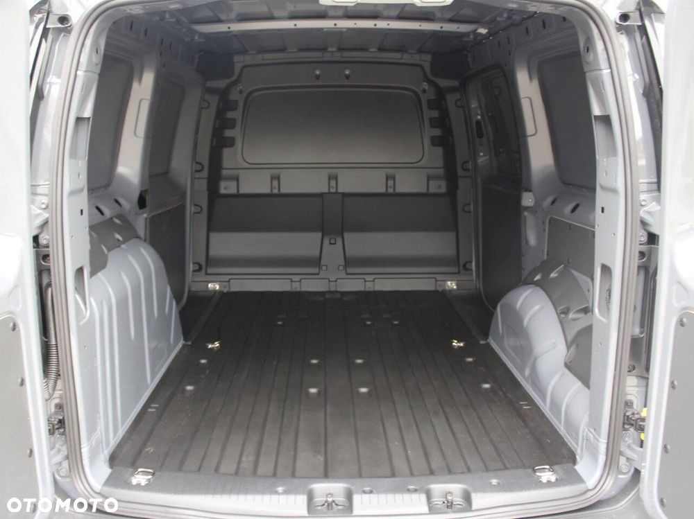 Volkswagen Caddy - 11