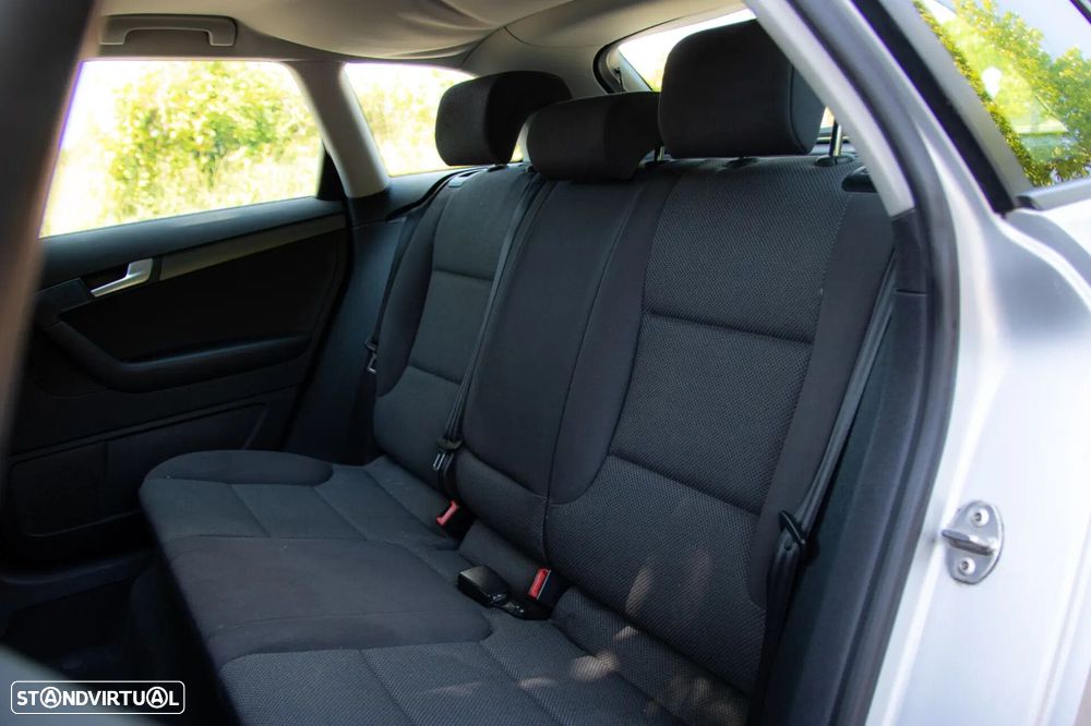 Audi A3 Sportback 1.6 TDI Attraction - 13