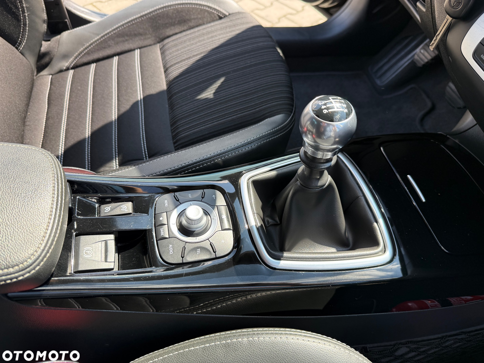 Renault Laguna dCi 110 FAP Bose Edition - 18
