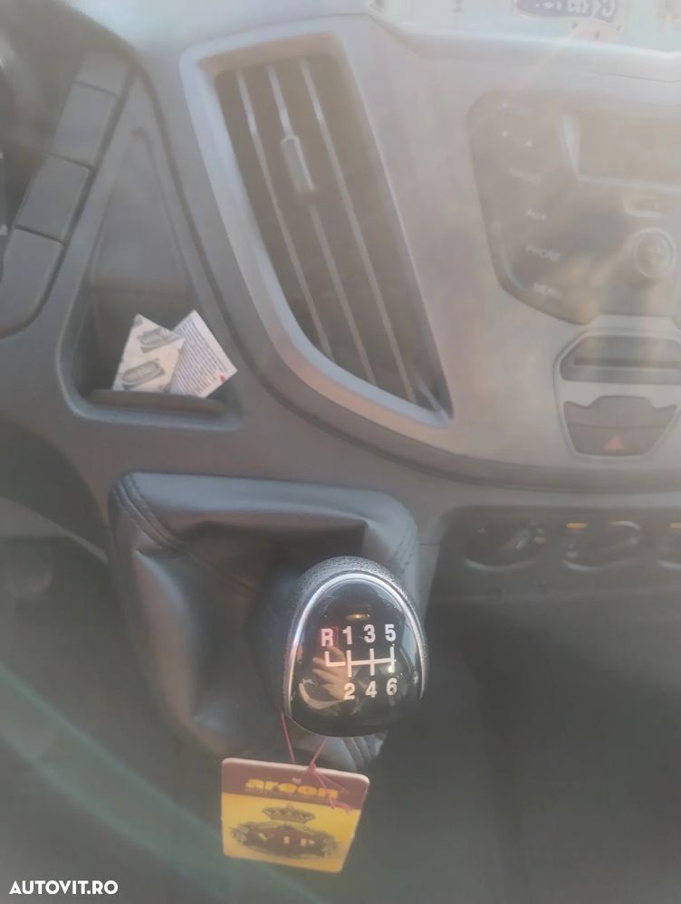 Ford Transit - 19