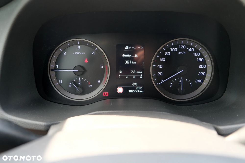 Hyundai Tucson 1.7 CRDI BlueDrive Style 2WD - 9